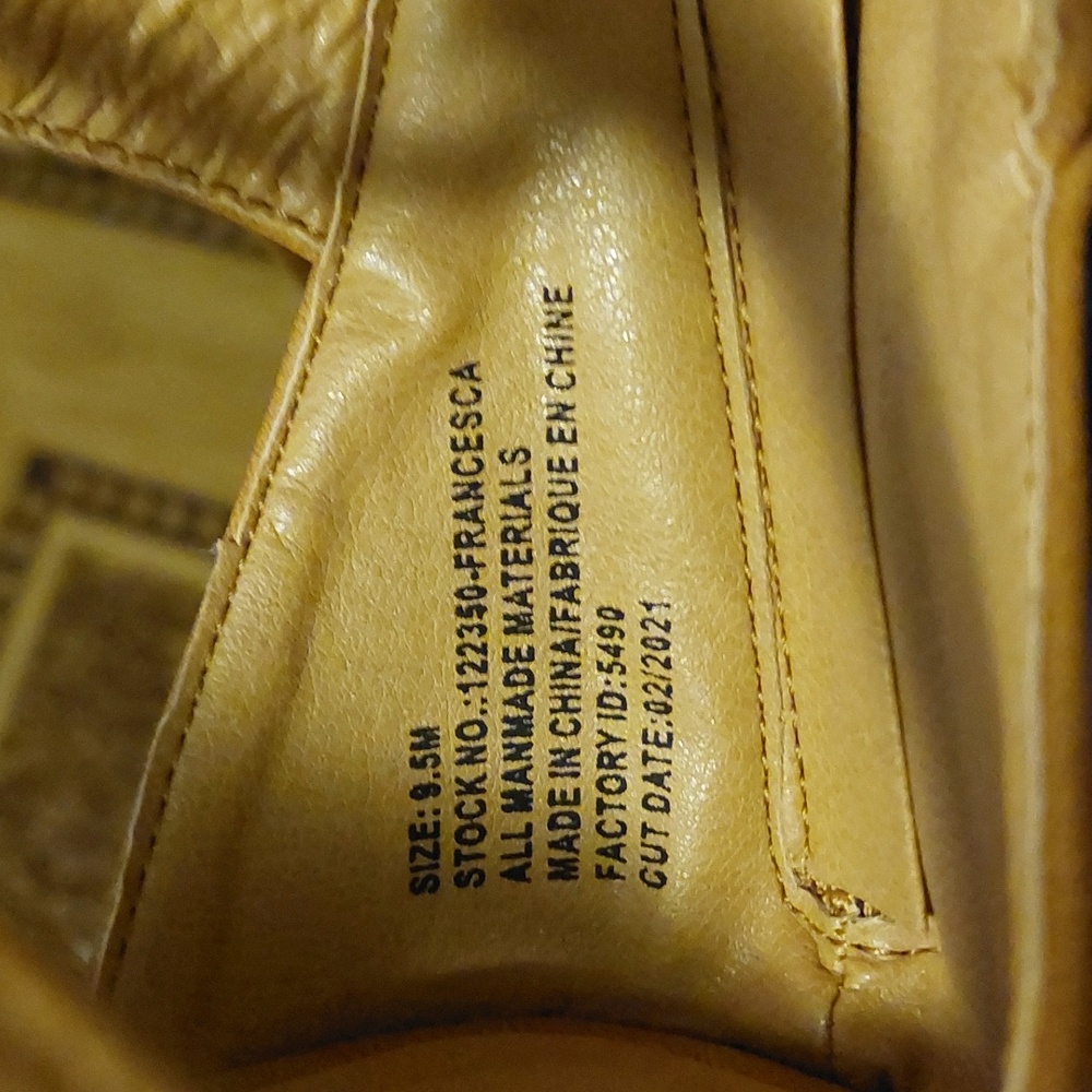 shoe - Picture 5 of 5